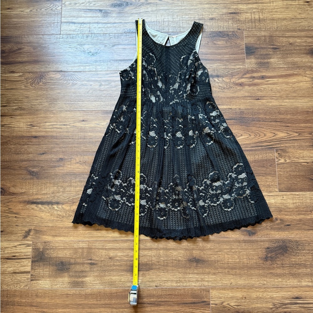 Free People “Rocco” Babydoll Black Lace Mini Dress Size 2 - Picture 7 of 13